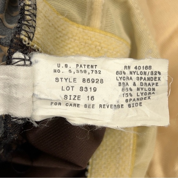 VINTAGE MIRACLE SUIT LARGE LEOPARD RETRO PINUP CUPS CLASSIC ANIMAL PRINT - Picture 11 of 12